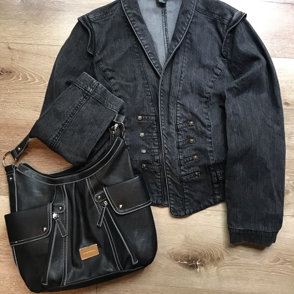 Harve Benard Handbags - Harve Benard Black Vegan Leather Shoulder Purse